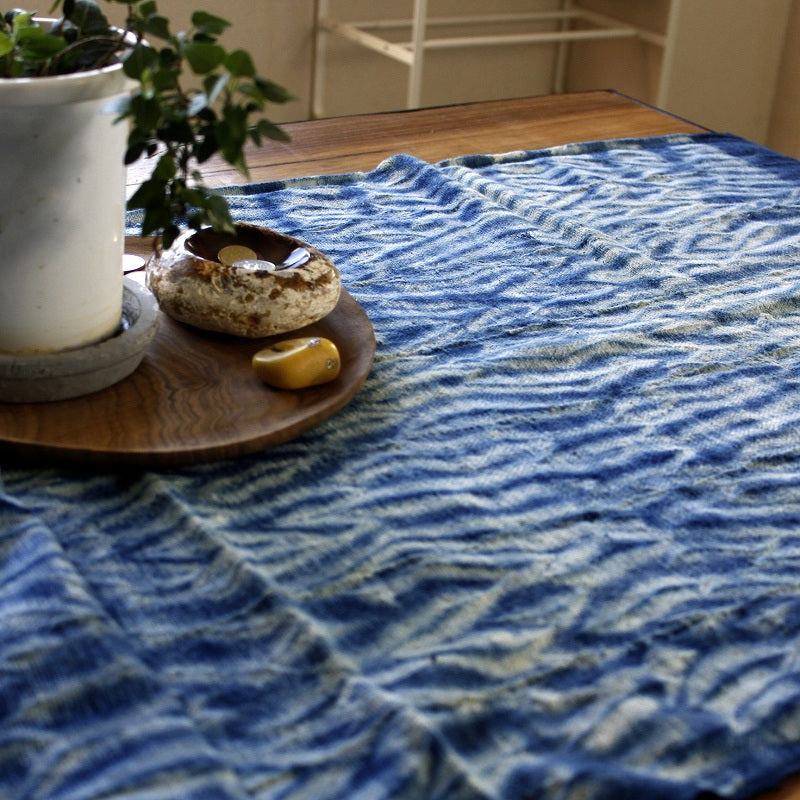 藍染テーブルランナー/タペストリー 絞 01 | マンゴロベ