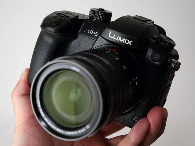 LUMIX GH5が4K HDRのHLG対応開始。ALL-I記録や、動画AF/手ブレ補正強化
