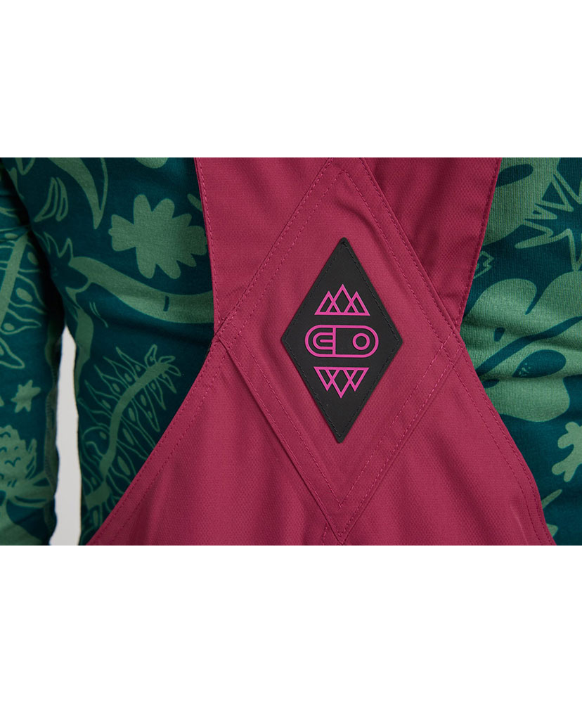 Sassy Hot Bib | AIRBLASTER | エアブラスタージャパン公式サイト