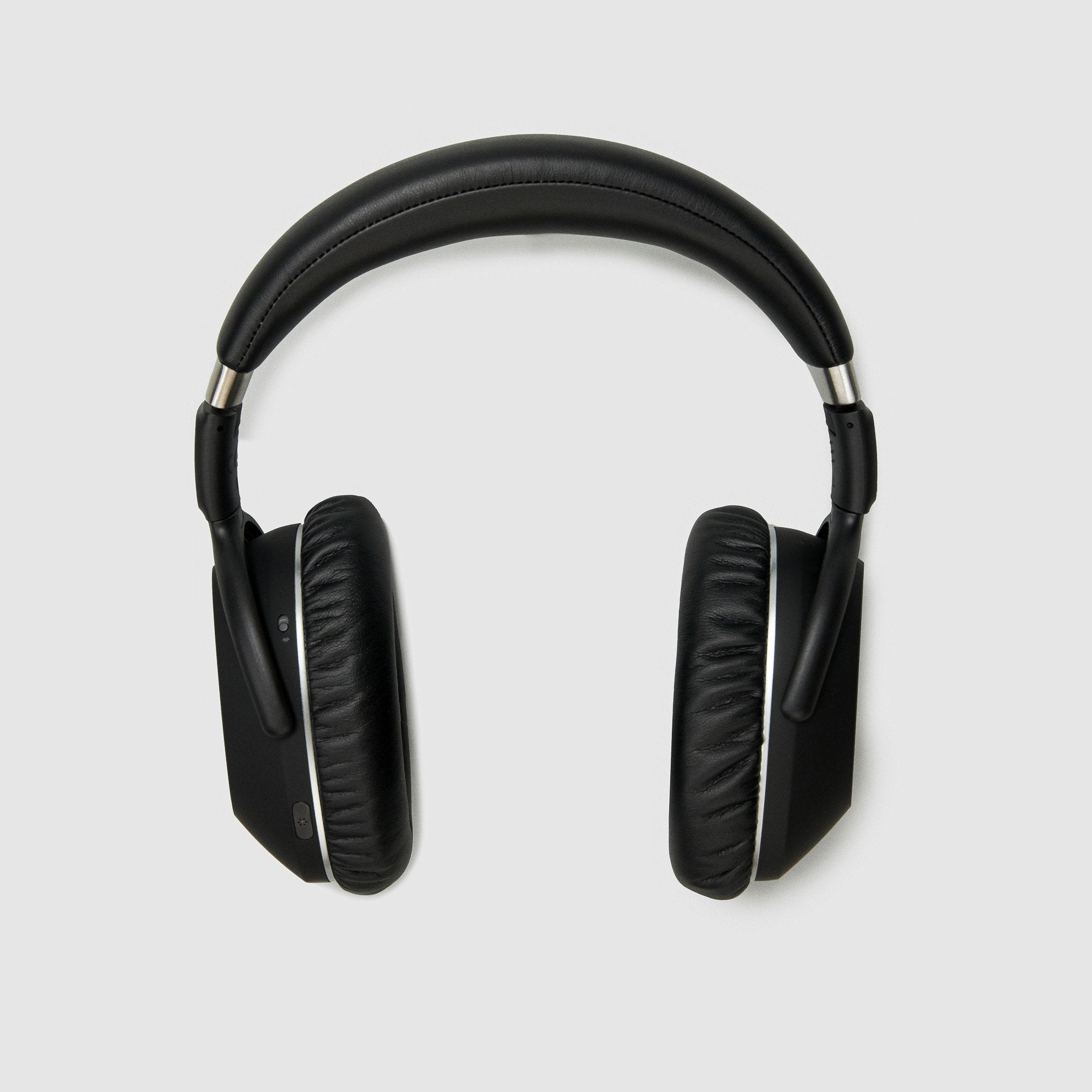 Sennheiser PXC 550 – ANSON CALDER