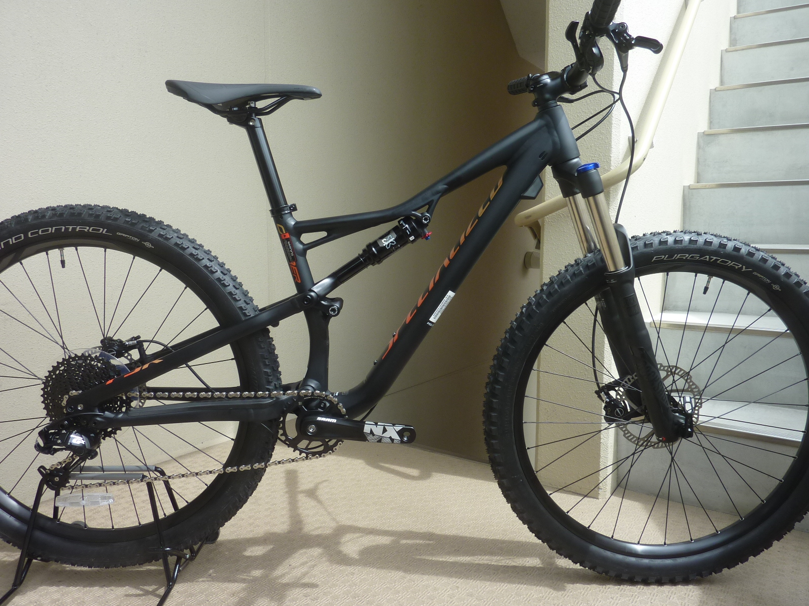 2018モデル入荷！スペシャライズド キャンバーFSR - サンワ