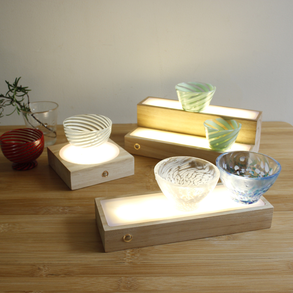 下から照らして飾る！～光らせて魅せるグッズ～「コレクション LED