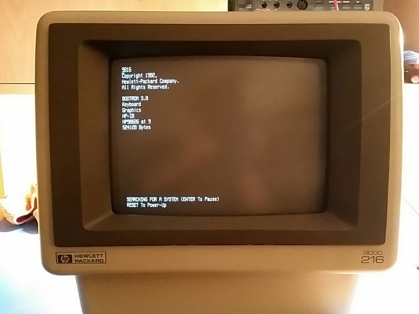 Experiences with HP9000 series 200 workstations - Davide Bucci