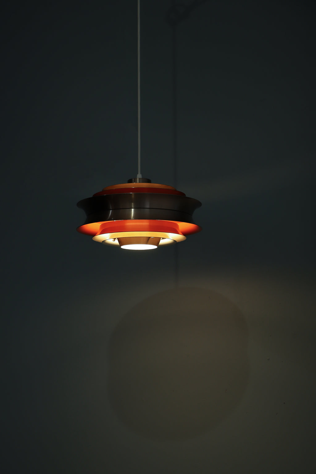 スウェーデンヴィンテージ カール・トレ トラバ ペンダントライト 北欧