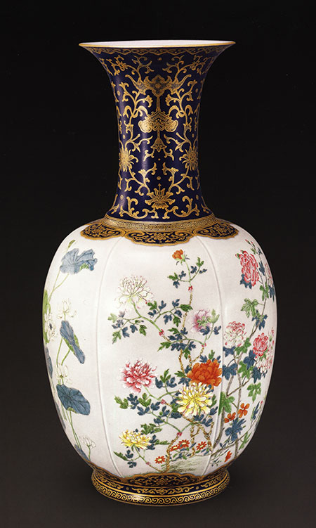 粉彩霁蓝釉描金花卉大瓶清乾隆_观复博物馆