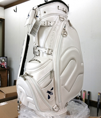 ロッディオプレミアムキャディバッグ｜岐阜のカスタムゴルフ工房