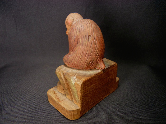 木彫 猿の置物 s-36 | ギャラリーHISAKO｜大分別府の骨董屋