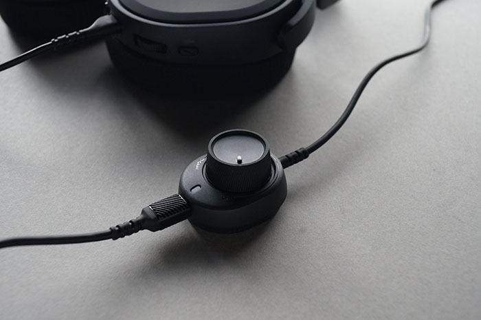 レビュー】ゲーミングヘッドセットSteelSeries Arctis 5はゲーム以外