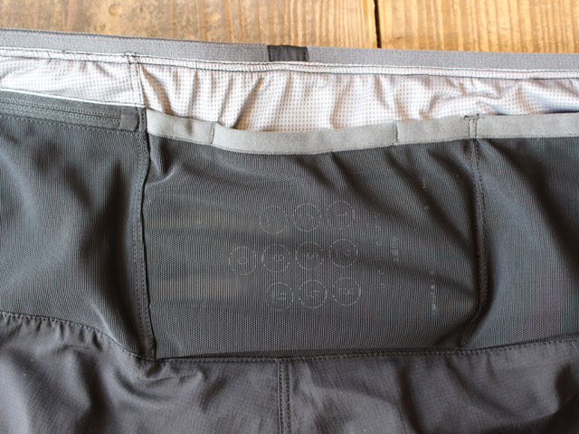 アークテリクスのランパン Soleus Short（ソリアス ショーツ） 一部再