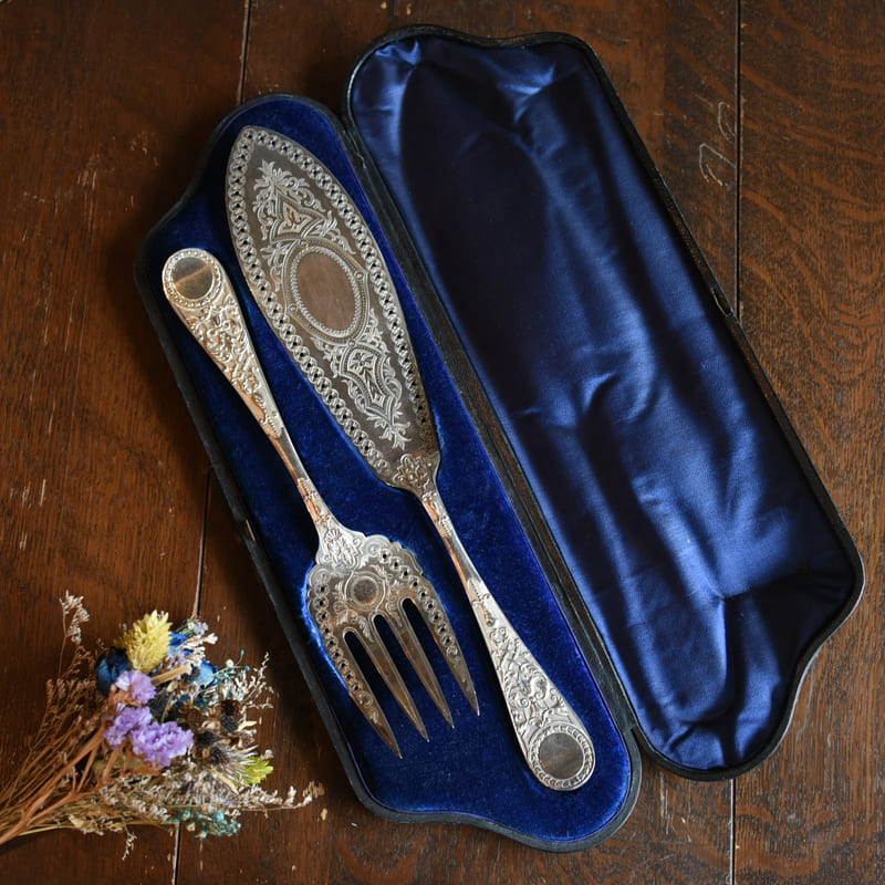 Victorian ケーキサーバー&フォーク /TAW198C – 神戸アンティーク