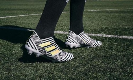 NEMEZIZ】 アディダス ネメシス17.1 360アジリティ FG/AG 正式公開