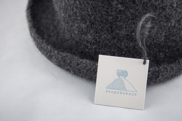 優しい温もり ～ Otopukeknit フェルトハット : 山に野に川に呑みに