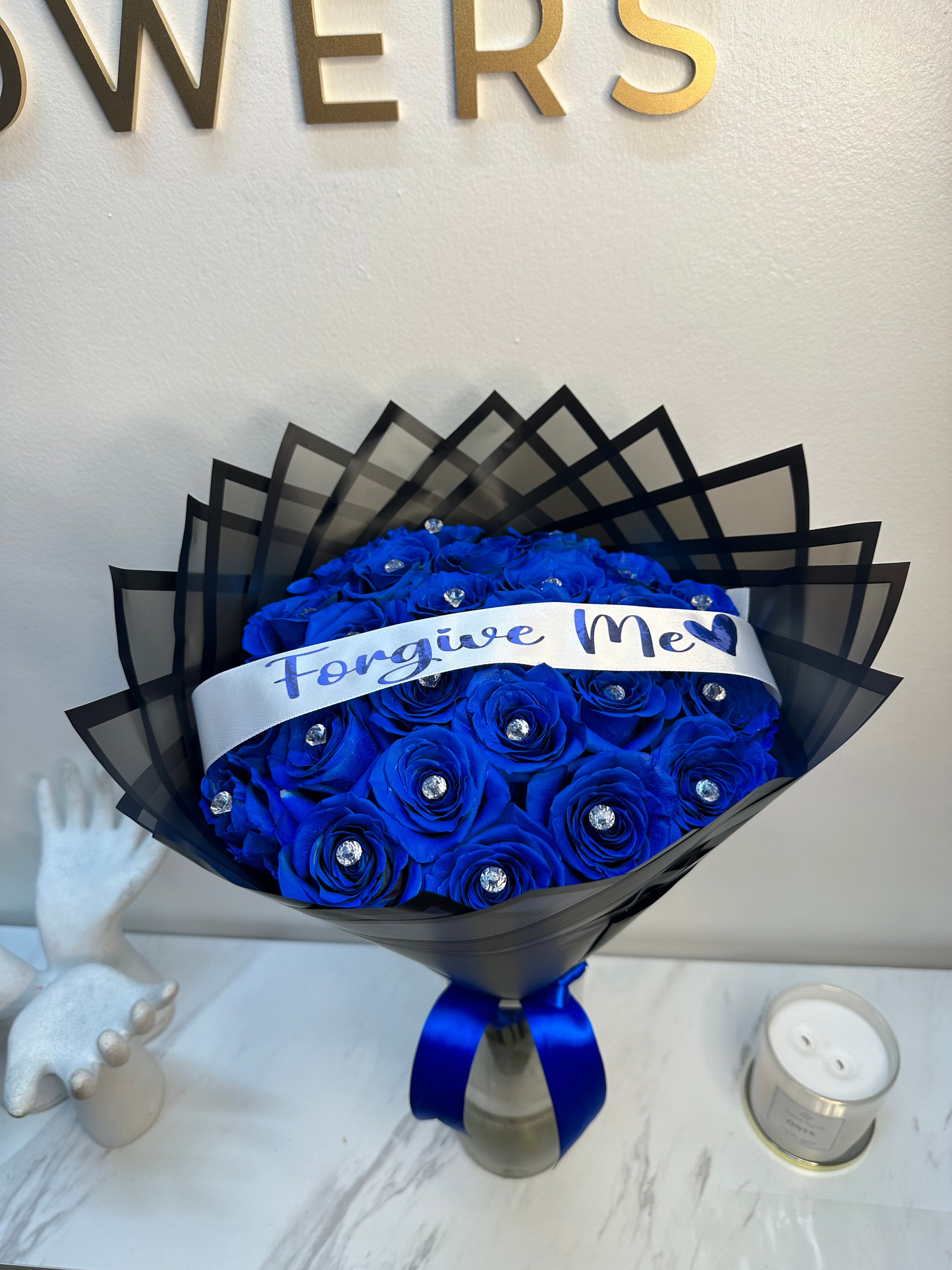 25 Blue Roses – Lovely Flowers