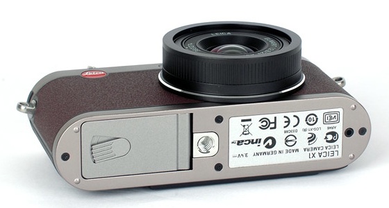Leica X1 BMW limited edition camera - Leica Rumors