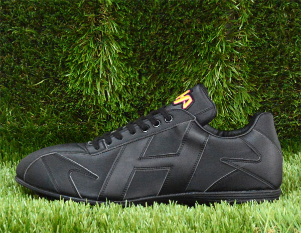 野球スパイク 金具埋込式 限定スパイク KT-WGSP2