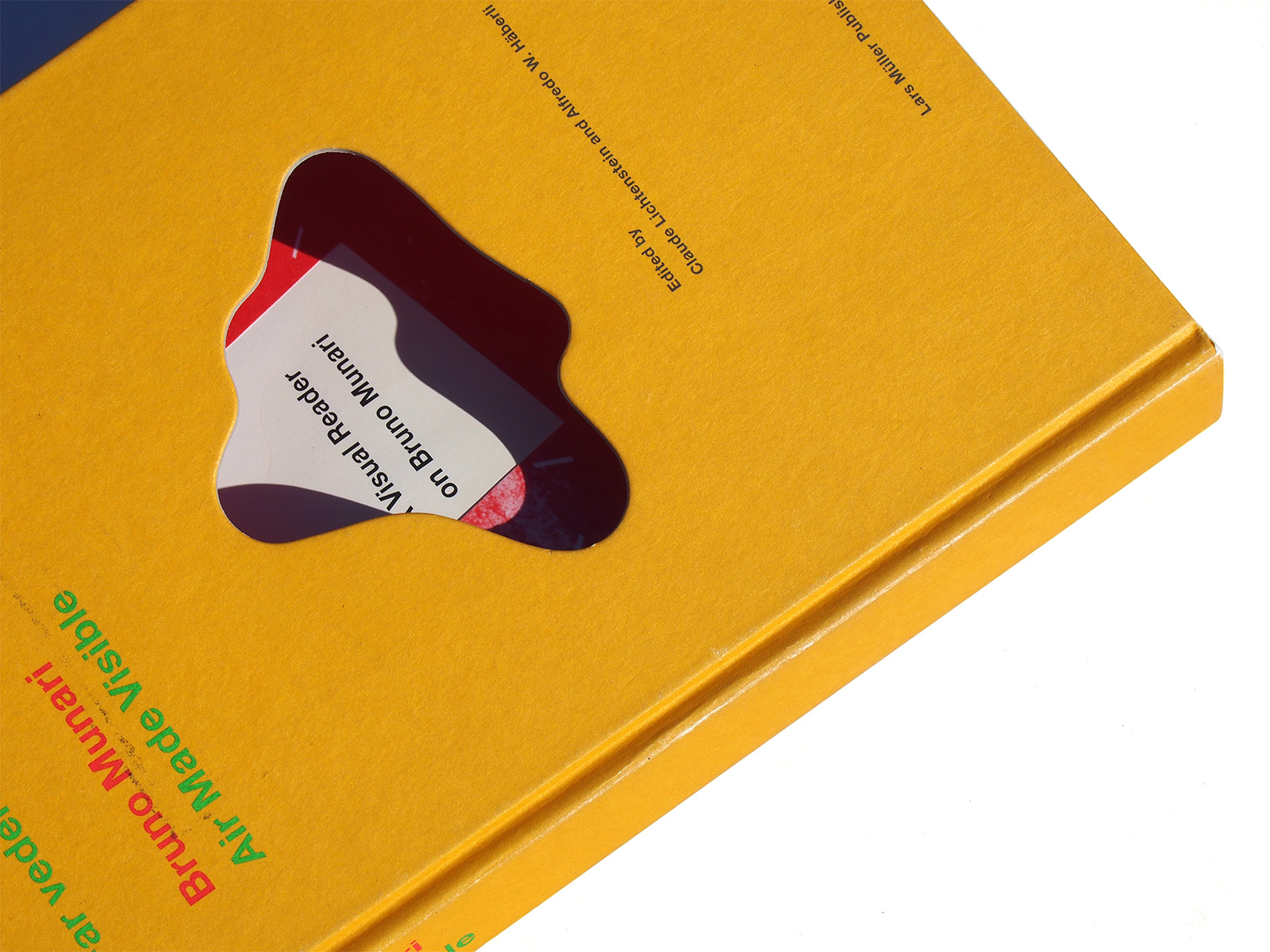 Air Made Visible: A Visual Reader on Bruno Munari | PAGE SPREAD