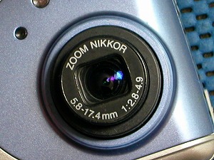 デジタルカメラ：ニコン クールピクス2000について その1