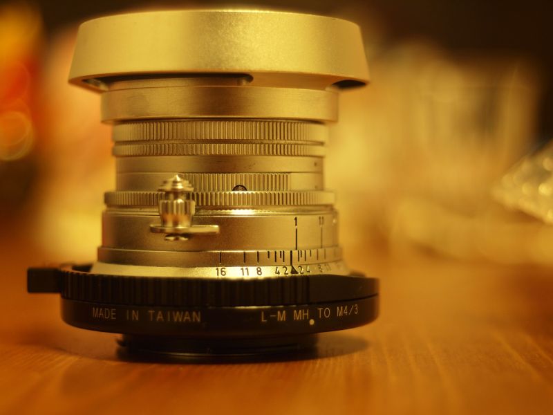 和製 Angenieux Konica Hexanon AR 35mm F2.8 前期型 | シネレンズと