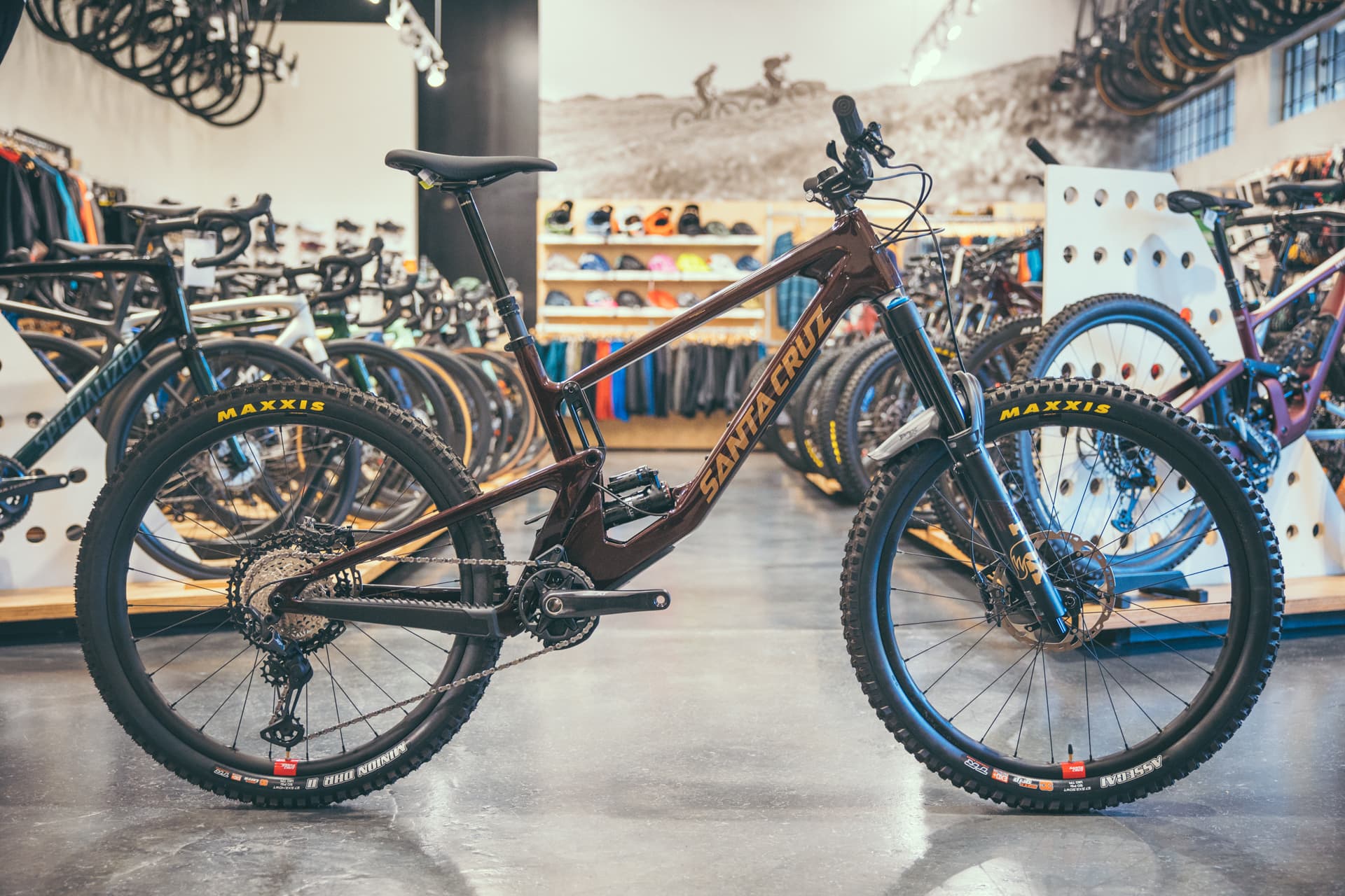 The Santa Cruz Nomad 5 is a True All Mountain Machine – Steed Cycles