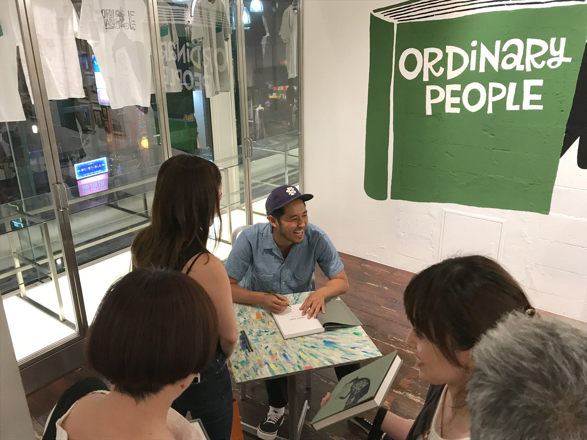 花井祐介のアートブック『ORDINARY PEOPLE』が発売。ビームスT原宿にて