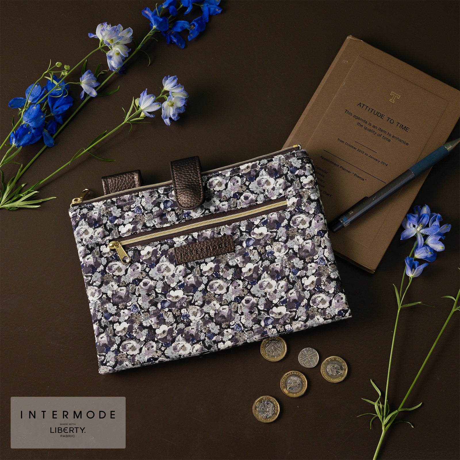 リバティプリント 手帳型マルチポーチ #187e Leila（レイラ） グレー