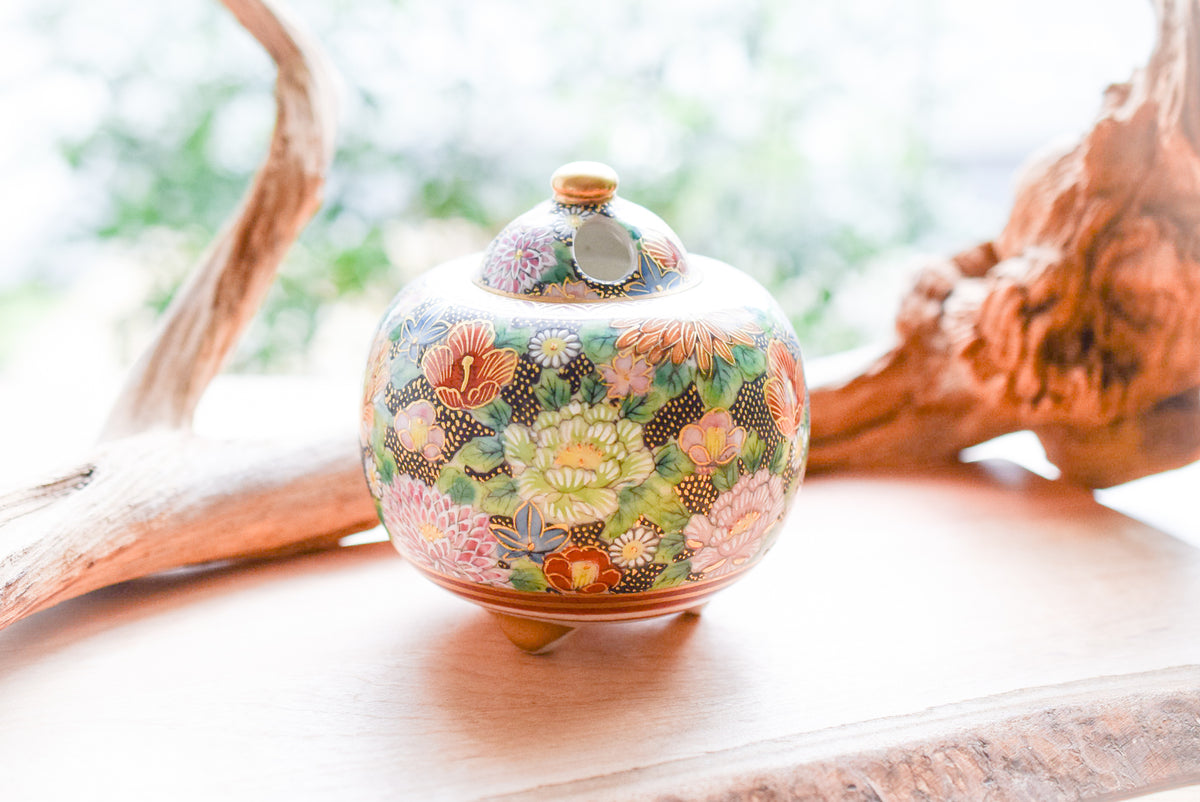 生産終了】3.5号香炉 金花詰 – Juttoku.