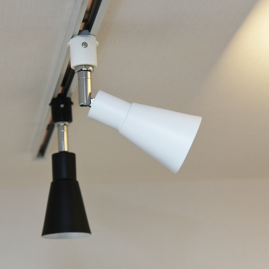 ダクトレール用スポットライト MSP003D – MotoM ONLINE STORE