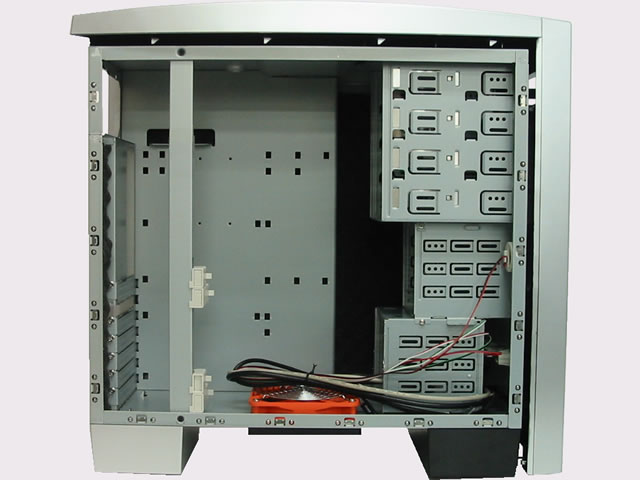 リーズナブルな静音ミドルタワーケース「Nexus Breeze」 - 自作PC・PC