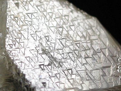 トライゴーニック水晶