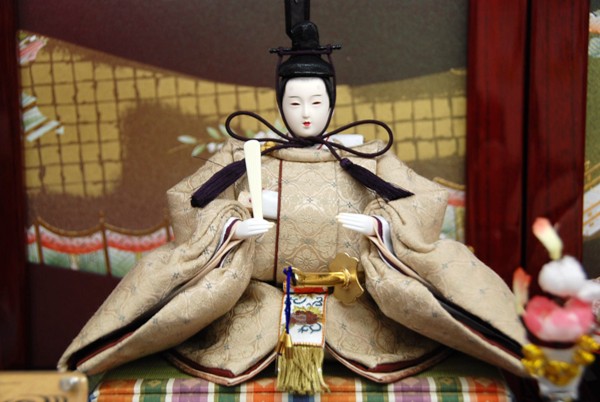 平安優香作 三段飾 ｜雛人形・五月人形なら人形の和光