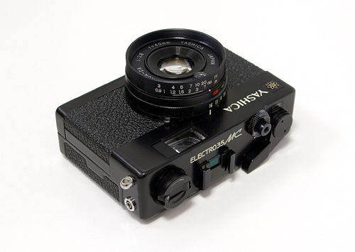 カメラの八百富｜これぞコンパクトカメラ！YASHICA ELECTRO 35 MC