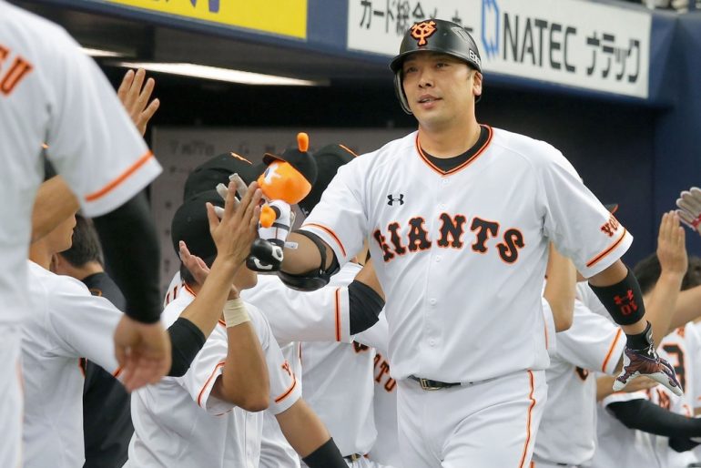 阿部慎之介選手（ジャイアンツ10）現役時代バットサインなし 阿部