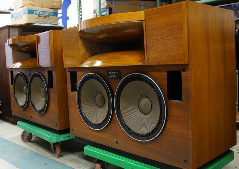 エクスクルーシヴ Exclusive 2401 TWIN スピーカーシステム