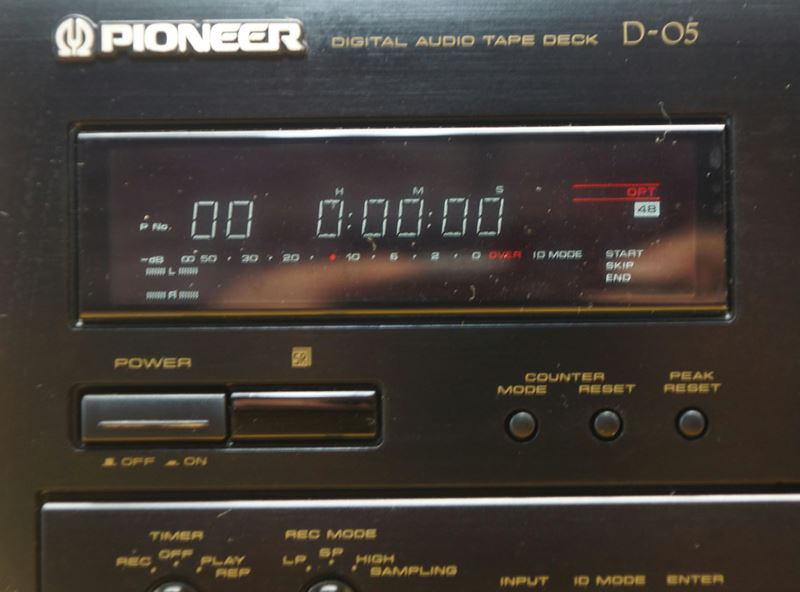 パイオニア Pioneer D-05 DATデッキ