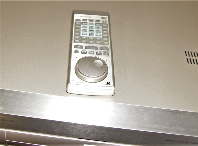 パイオニア Pioneer DVL-909 CD／DVD／LDプレーヤー