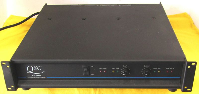 QSC社 MX1000a プロ用パワーアンプ