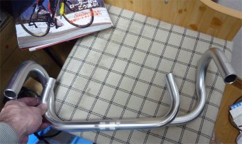 Bianchi – Pista ハンドル交換 – こなきのドンマイ！ブルベ🚴