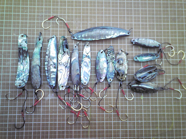 琵琶マスのレイクトローリング：トローリングタックル：トローリングルアー