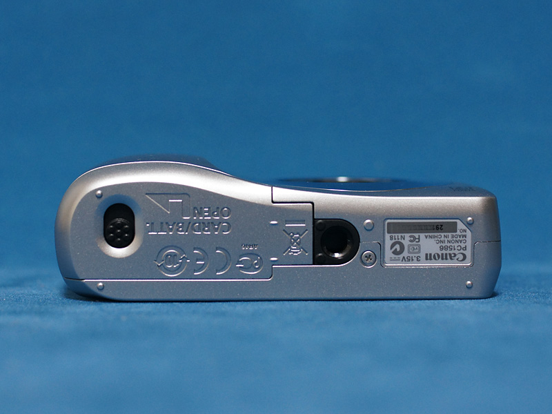 キヤノン Canon PowerShot A1200の外観をみる /monox デジカメ 比較