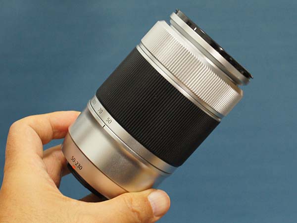 富士フイルム フジノン XC50-230mmF4.5-6.7 OIS /monoxデジカメ比較