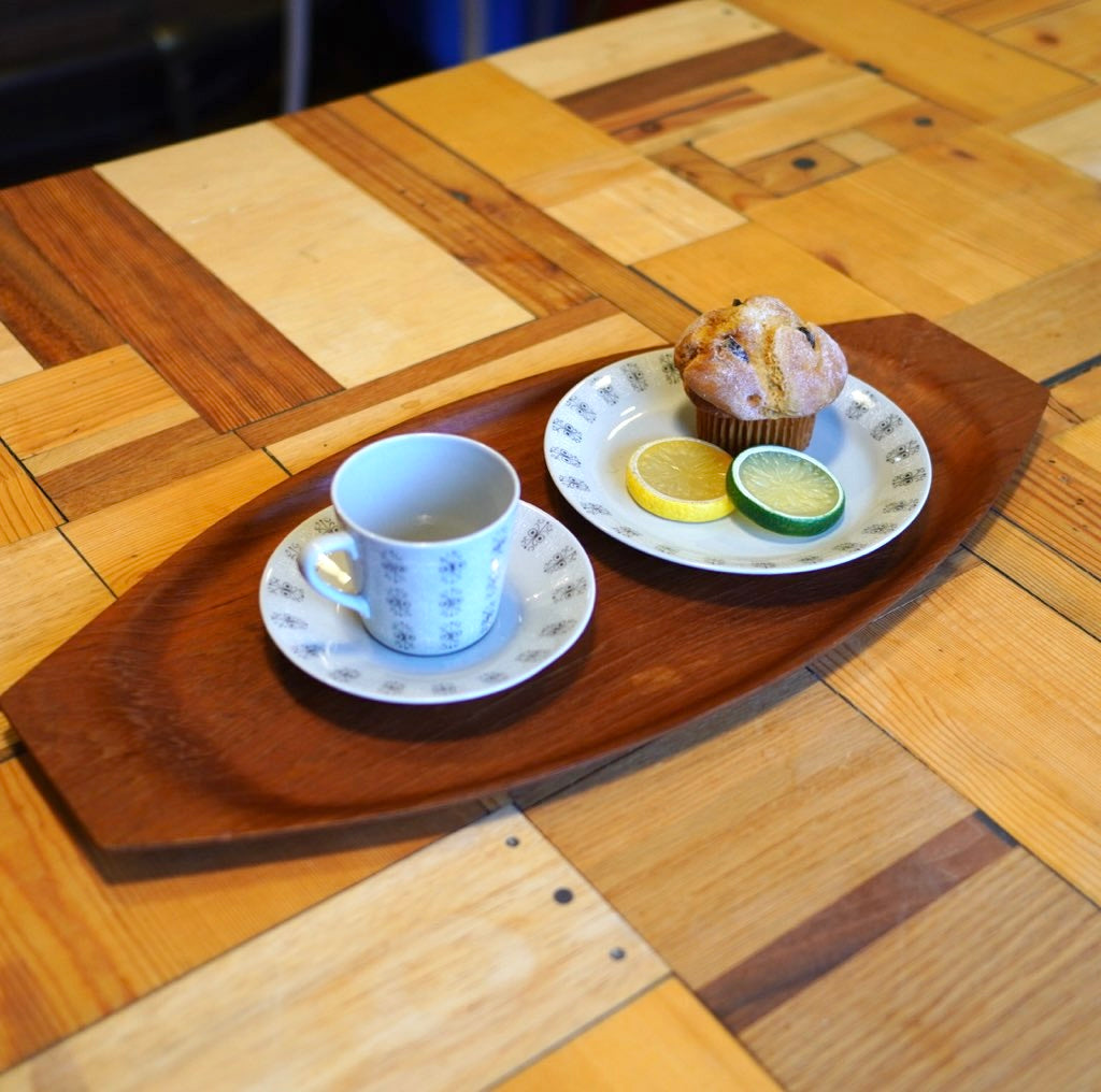 北欧ヴィンテージ チーク材 トレイ スウェーデン お盆 サービング