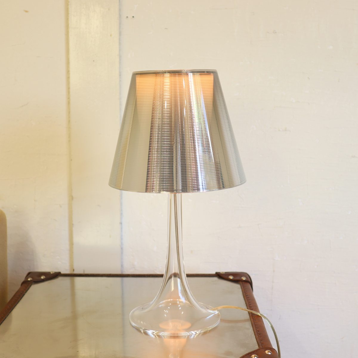 フロス / FLOS MISS.K テーブルランプ フィリップ・スタルク 照明 中古