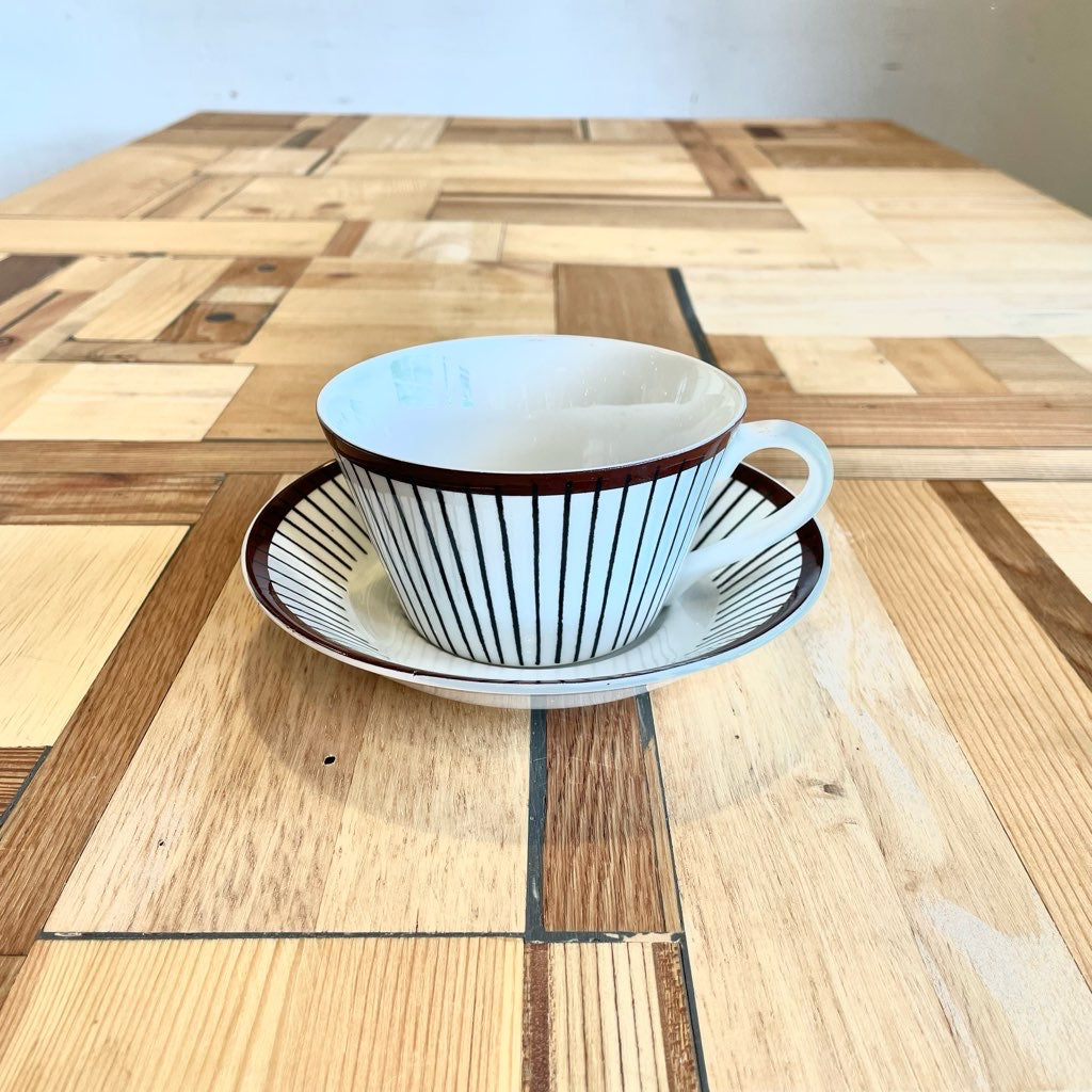 グスタフスベリ / Gusatavsberg スピサリブ / SPISA RIBB ティーカップ
