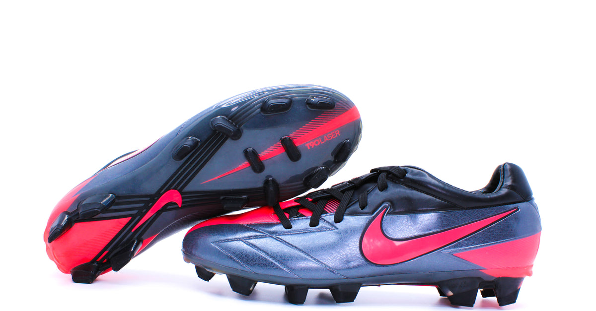 Nike T90 Laser 4 FG Black/Pink (472552-061) – Retro Soccer Cleats