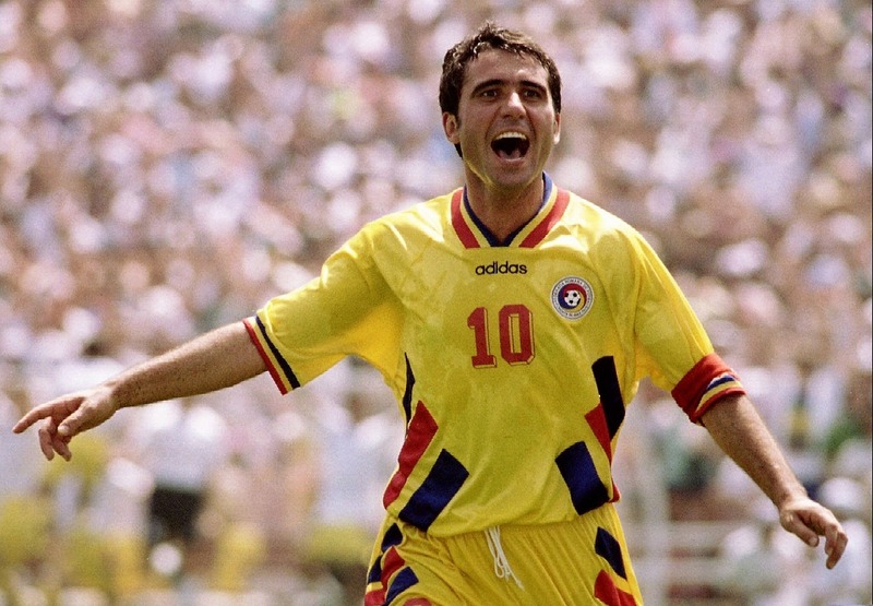 黄金の左足だ！」ルーマニアの英雄がR・マドリー時代に魅せた圧巻