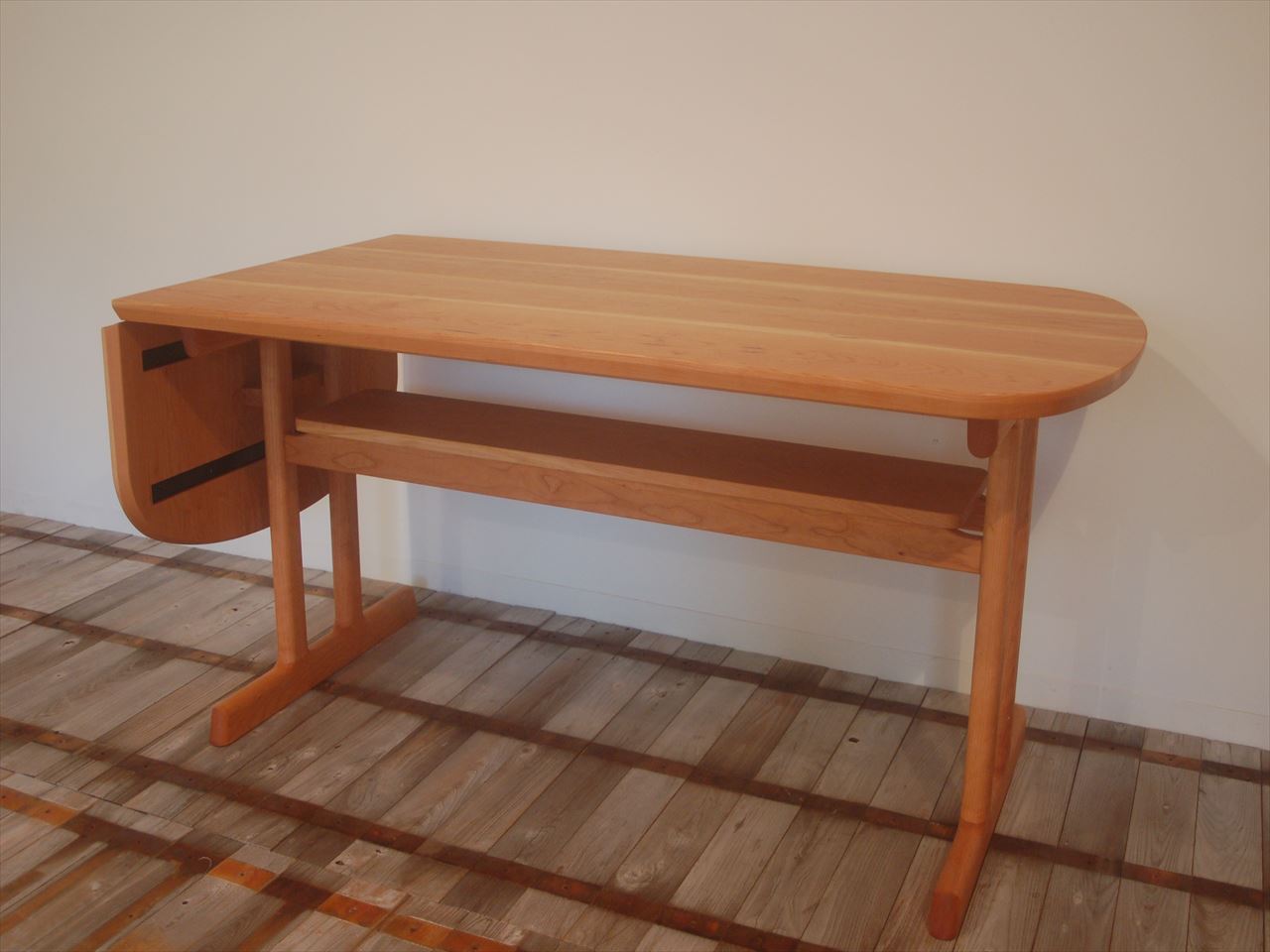 バタフライテーブル・オーバルタイプ : solnte | ソルンテ ( shimada