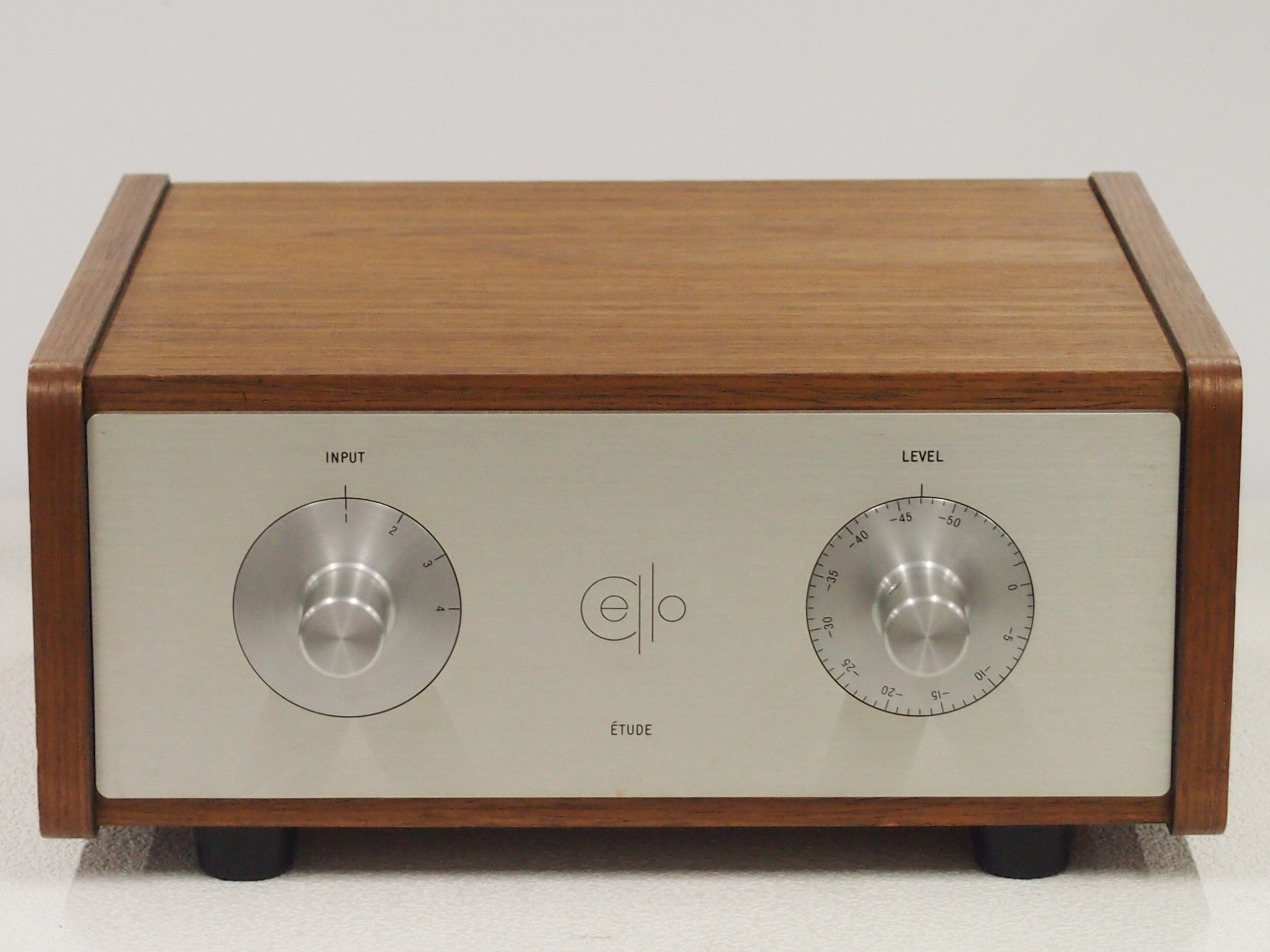 Cello パッシブアッテネーター Etude | 中古商品紹介 | すみやサウンド