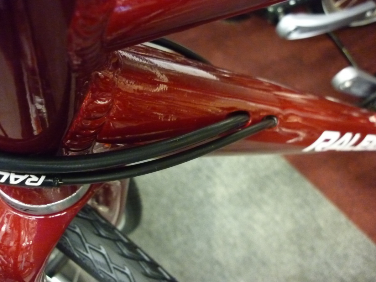 RALEIGH】限定特価！ディスク化を果たしたラレー定番のクロスバイク