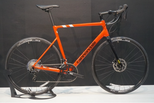 2022年モデル】新色のCAAD13、54サイズが入荷しました！CANNONDALE