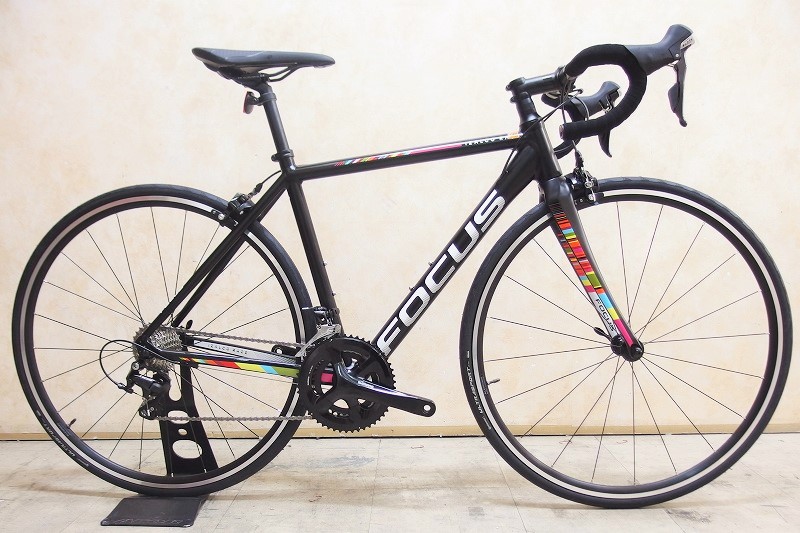 2018NEW!!】乗り易いケドしっかりレーシー!!『FOCUS IZALCO RACE